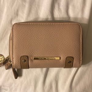 Steve Madden wallet